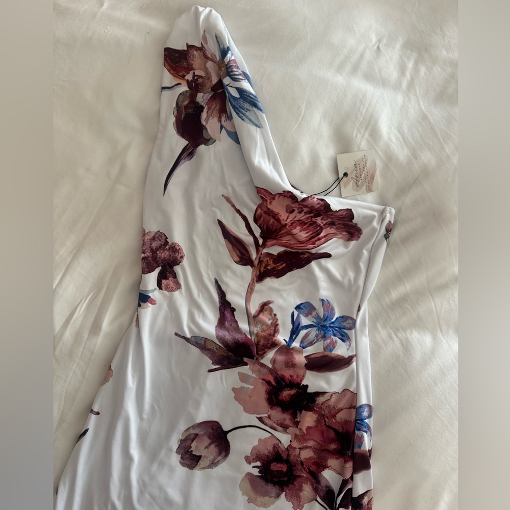 One Shoulder Floral Spring Mini Dress - Picture 7 of 8